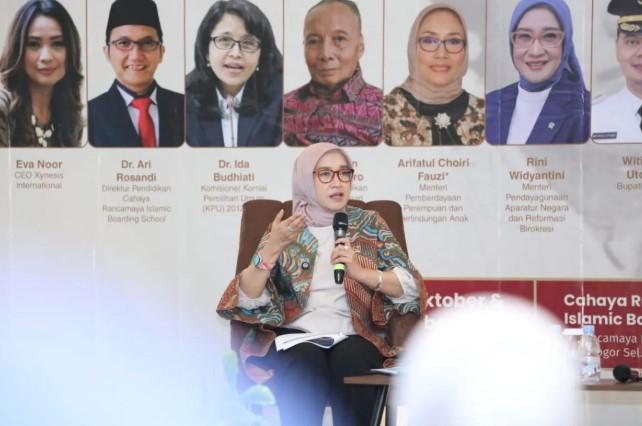 Menteri PANRB: Kepemimpinan Perempuan Dorong Birokrasi yang Inklusif dan Taat Aturan