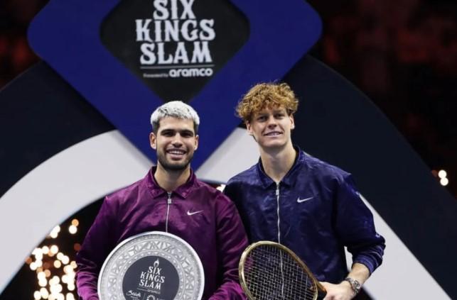 Jannik Sinner Taklukkan Alcaraz di Final Six Kings Slam dan Pertahankan Gelar di Riyadh