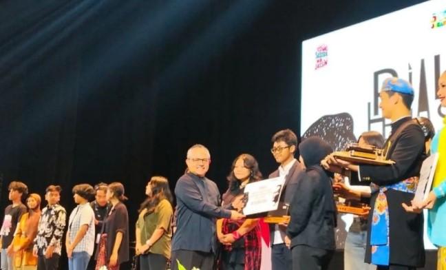Piala HB Jassin 2025 Catat Rekor 15.763 Peserta, Putu Wijaya Terima Anugerah Kehormatan