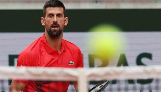 Novak Djokovic Samai Rekor Federer, Resmi Lolos ke ATP Finals untuk ke-18 Kalinya