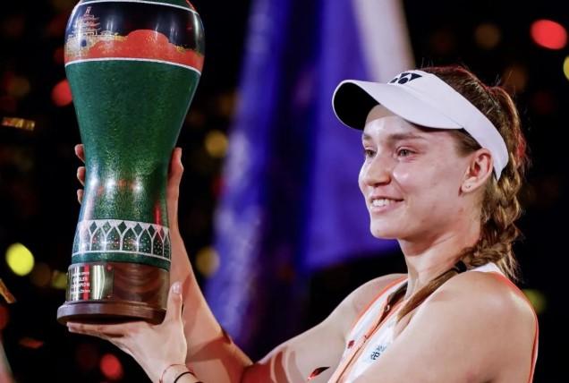 Elena Rybakina Juara Ningbo Open 2025, Dekati Tiket WTA Finals di Riyadh