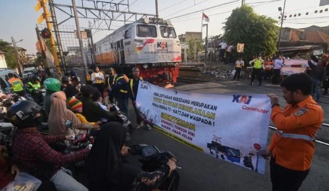 KAI Daop 9 Jember Peringatkan Warga: Aktivitas di Jalur Kereta Bisa Dipidana, Korban Jiwa Kembali Terjadi