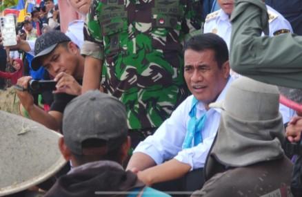 Amran Sulaiman Masuk Daftar Menteri Terbaik: Kinerja Pertanian Diapresiasi Publik di Setahun Pemerintahan Prabowo–Gibran