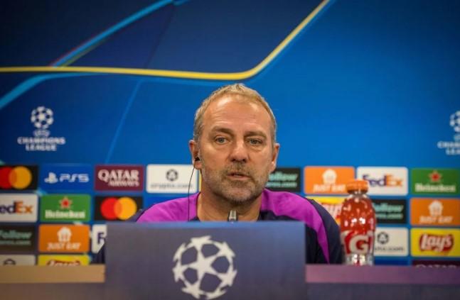 Hansi Flick Akui Barcelona Telah Mengubahnya Secara Emosional, Siap Hadapi Olympiakos Meski Diterpa Krisis Cedera