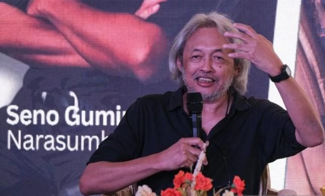 Sastra sebagai Simulator Jiwa dan Pikiran: Refleksi Realitas dan Teknologi Emosional