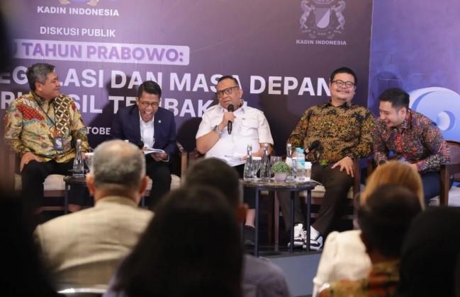 Wamenaker: Regulasi Industri Tembakau Harus Lindungi Pekerja dan Petani