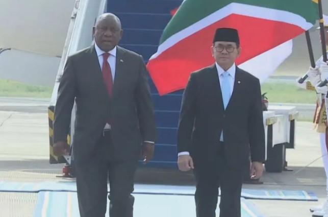 Presiden Afrika Selatan Tiba di Jakarta, Siap Gelar Pertemuan Bilateral dengan Presiden Prabowo