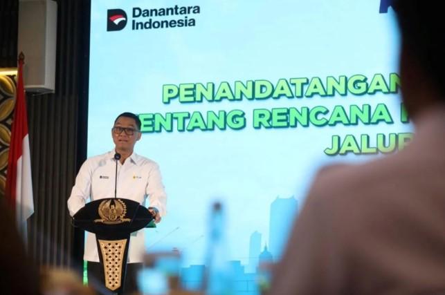 PLN dan KAI Teken MoU Elektrifikasi Kereta Api, Dukung Transportasi Rendah Emisi Tanpa Dana APBN