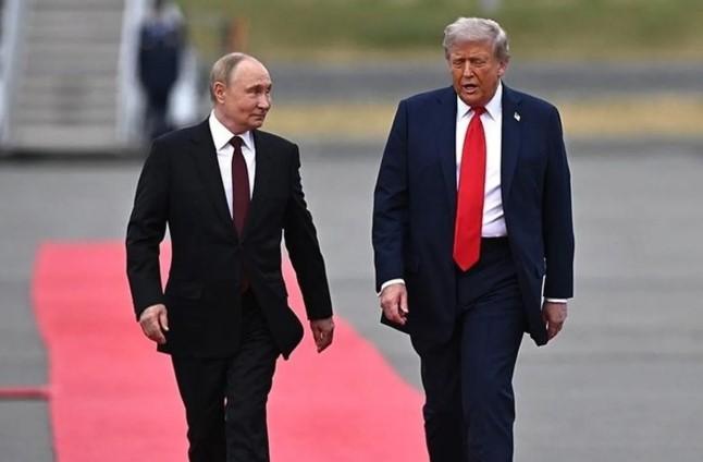 Trump Batalkan Pertemuan dengan Putin, Sebut Waktunya “Tidak Tepat”
