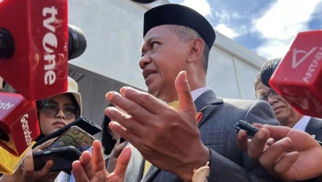 Tanggapi Temuan Tambang Ilegal di Dekat Mandalika, Bahlil: Proses Hukum Saja
