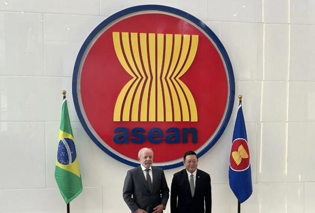 Presiden Brasil Lula Kunjungi Sekretariat ASEAN di Jakarta, Bahas Penguatan Hubungan Kawasan