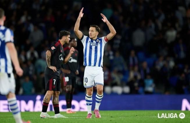 Kalahkan Sevilla 2-1, Real Sociedad Keluar dari Zona Degradasi Liga Spanyol