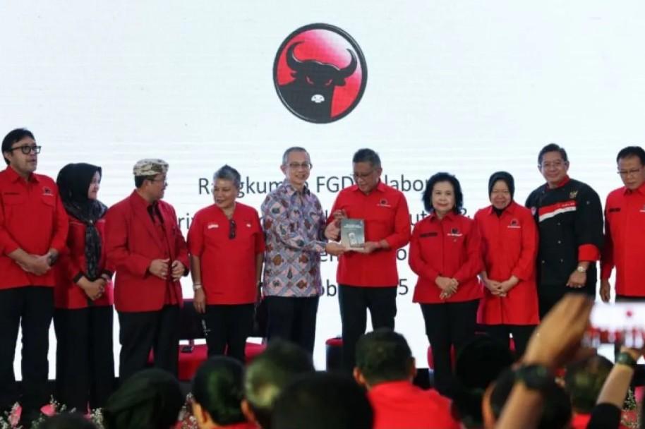 Hasto Kristiyanto Ajak Bangsa Kembali ke Jati Diri Maritim Jelang Sumpah Pemuda