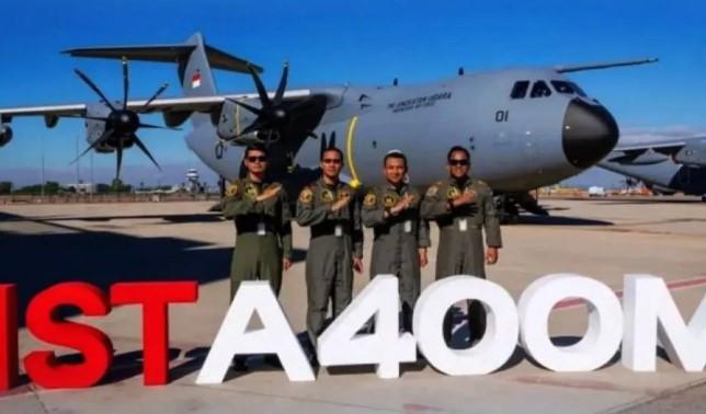 Empat Penerbang TNI AU Rampungkan Pelatihan Pesawat A400M di Spanyol, Siap Operasikan di Tanah Air