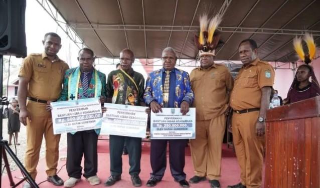 Pemprov Papua Pegunungan Salurkan Dana Rp1,25 Miliar untuk Pembangunan Tiga Gereja di Yahukimo