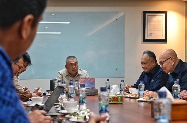 Menhub Dudy Tekankan Kesiapan Maskapai Sambut Natal 2025 dan Tahun Baru 2026, Tiket Ekonomi Akan Diturunkan