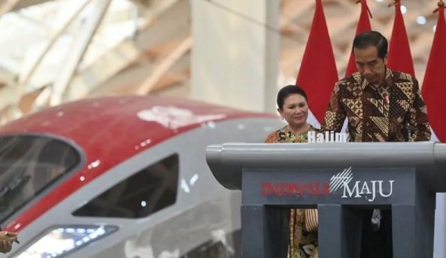 [HOAKS] Klaim Jokowi Sebut Rakyat Akan Patungan Bayar Utang Whoosh dalam 3 Tahun