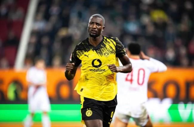 Borussia Dortmund Tundukkan Augsburg 1-0, Naik ke Posisi Kedua Klasemen Liga Jerman