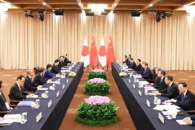 Xi Jinping dan PM Jepang Sanae Takaichi Sepakat Perkuat Hubungan Strategis dan Stabilitas Kawasan