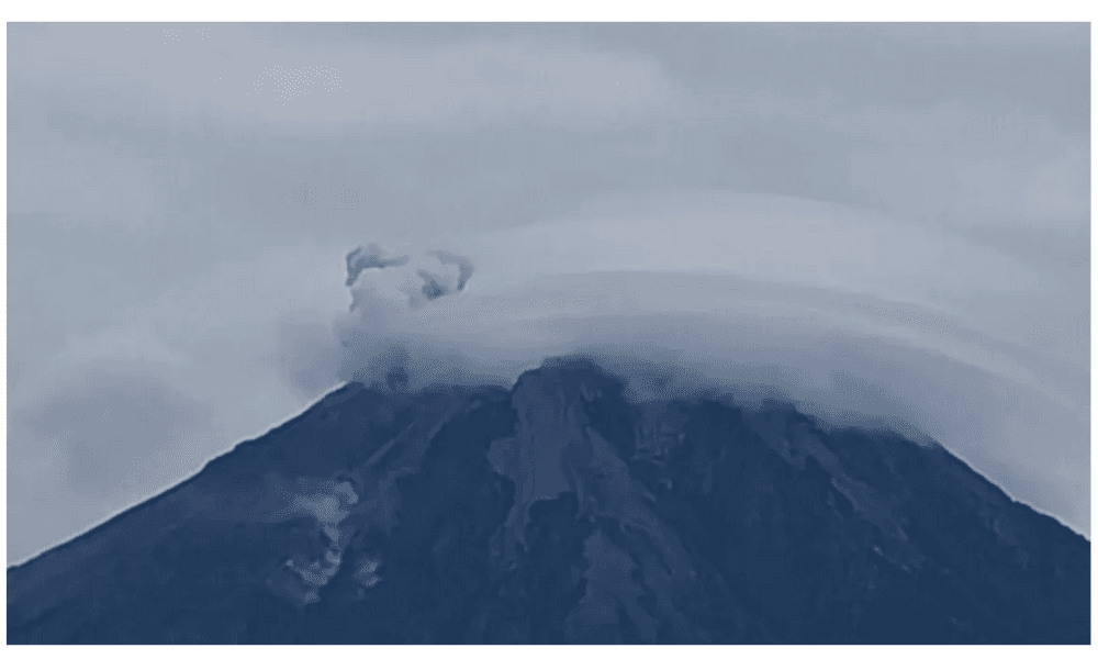 Gunung Semeru Erupsi Delapan Kali dalam Sehari, Kolom Letusan Capai 800 Meter