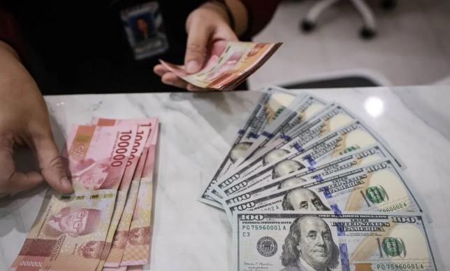 Rupiah Melemah Tipis di Awal Perdagangan, Dibuka di Level Rp16.638 per Dolar AS