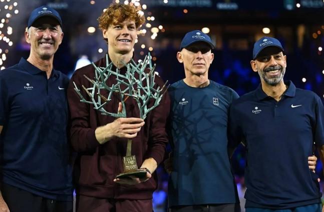 Jannik Sinner Rebut Gelar Paris Masters dan Kembali ke Peringkat Satu Dunia Tanpa Kehilangan Satu Set