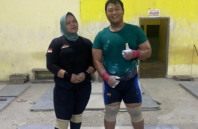 Dua Lifter Muda Jambi Wakili Indonesia di Islamic Solidarity Games 2025 di Arab Saudi