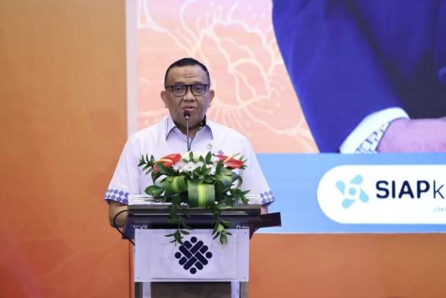 Wamenaker: Magang Nasional Jadi Jembatan Emas Menuju Dunia Kerja, Targetkan 80.000 Peserta di 2025