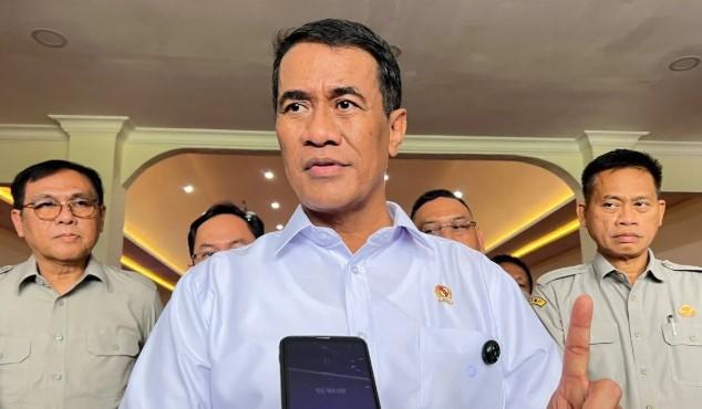 Produksi Beras Nasional 2025 Naik 4,1 Juta Ton, Mentan Laporkan Capaian Tertinggi Sejak 2019 kepada Presiden Prabowo