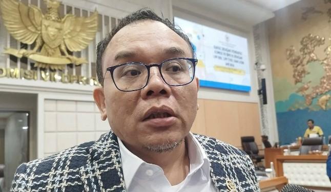DPR Desak Evaluasi Penyaluran KUR Akhir Tahun, Tegaskan Perluasan Akses bagi Penerima Baru