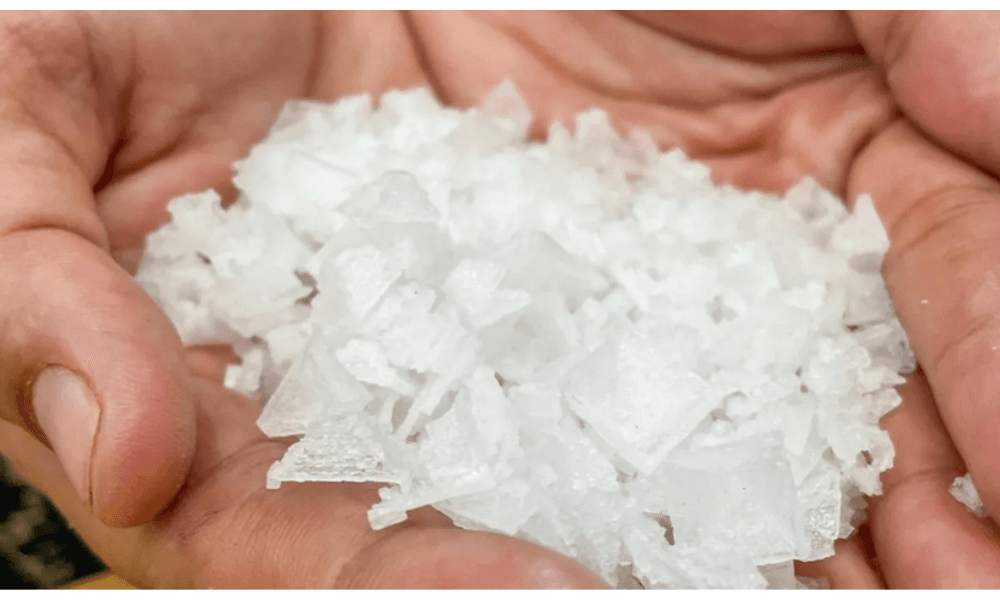 Produksi Garam Cirebon Tersendat Akibat Kemarau Basah, Inovasi Produk Turunan Jadi Penyelamat