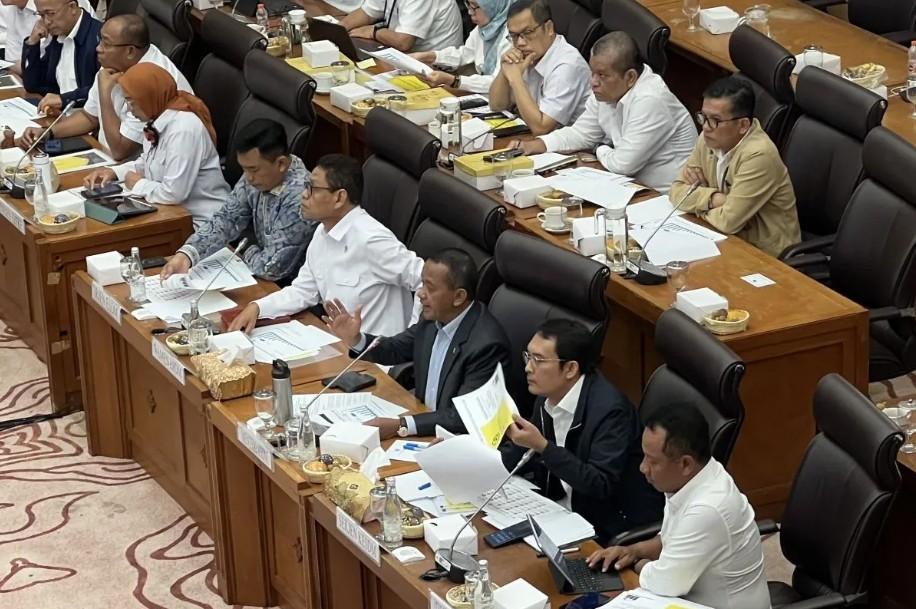 Realisasi PNBP ESDM Capai Rp200 Triliun Meski Harga Komoditas Menurun