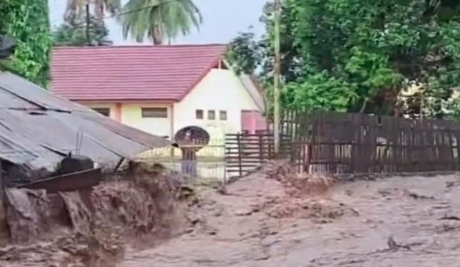 Banjir dan Angin Kencang Landa Bima, Ribuan Warga Terdampak di 13 Desa