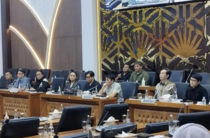 DPR Libatkan Musisi dalam Rapat RUU Hak Cipta demi Perlindungan Komprehensif di Era Digital