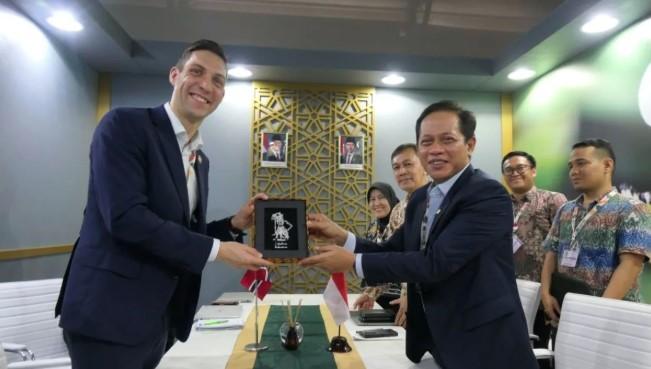 Indonesia dan Norwegia Bahas Solusi Penanganan Sampah Plastik di COP30 Brasil