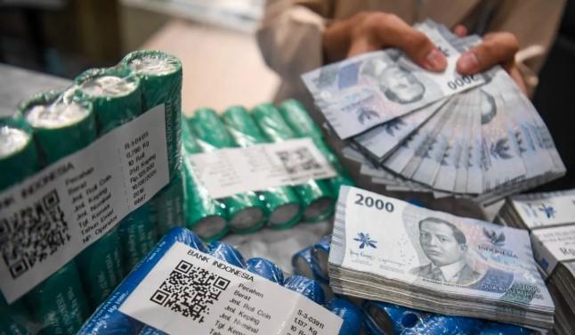 Rupiah Melemah ke Rp16.724 per Dolar AS di Tengah Optimisme Pasar atas Resolusi Penutupan Pemerintah AS