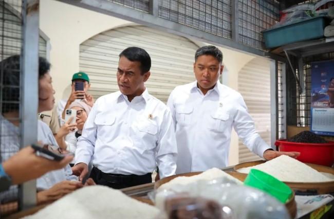 Mentan Tegaskan Sektor Pangan Tak Boleh Dipolitisasi, Harga Beras Masih Stabil di Bawah HET