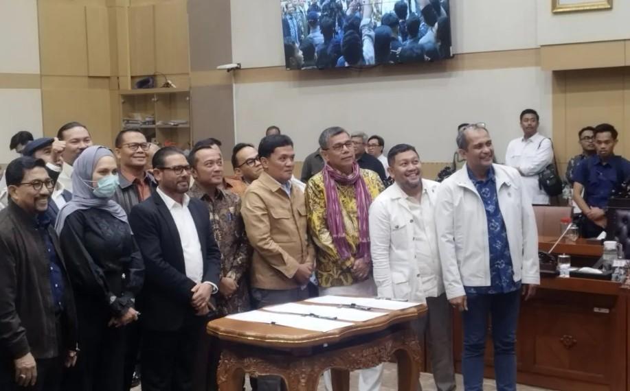 RUU KUHAP Disetujui Komisi III DPR RI untuk Dibawa ke Rapat Paripurna: Dorong Transparansi dan Perlindungan Hak dalam Sistem