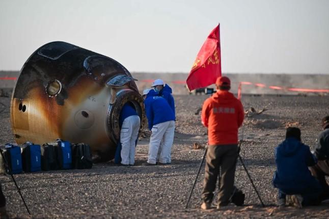 Tiga Astronaut Shenzhou-20 Kembali ke Bumi Setelah 204 Hari di Orbit