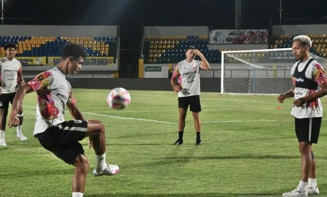 Persis Solo Fokus Tingkatkan Kondisi Fisik dan Kerjasama Tim Jelang Laga Kontra Bali United