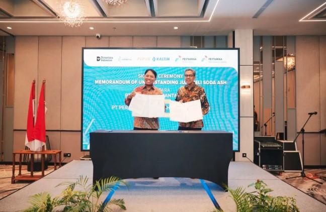 Pertachem dan Pupuk Kaltim Berkolaborasi Perkuat Kemandirian Industri Soda Ash Nasional
