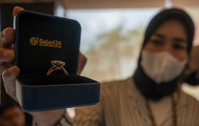 Harga Emas UBS dan Galeri24 Naik di Pegadaian pada 18 November 2025