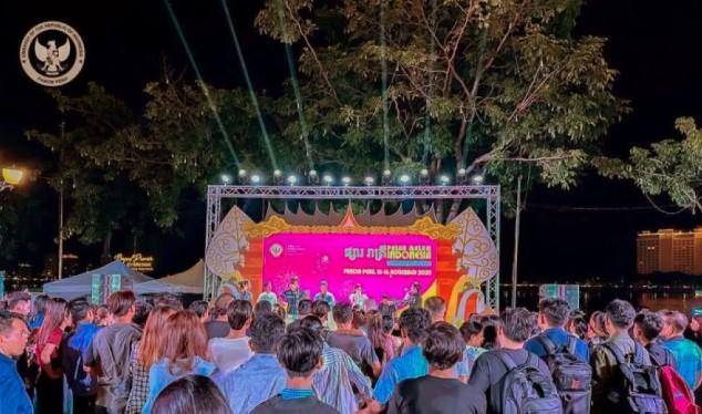 Pasar Malam Indonesia Hadir di Phnom Penh, KBRI Gelar “Phsaar Reatrei Indonesia” Perdana