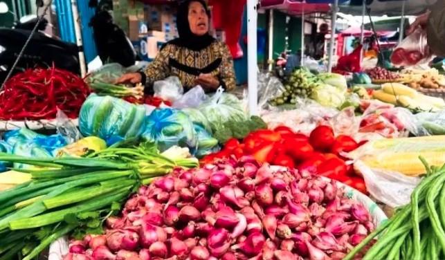 PIHPS Catat Harga Pangan Utama Stabil di Sejumlah Komoditas, Cabai dan Beras Masih Tertinggi