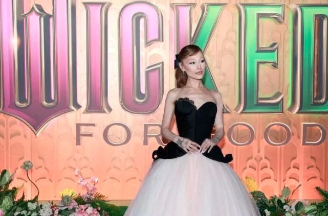 Ariana Grande Positif COVID, Tur Promosi “Wicked: For Good” Kembali Alami Kendala
