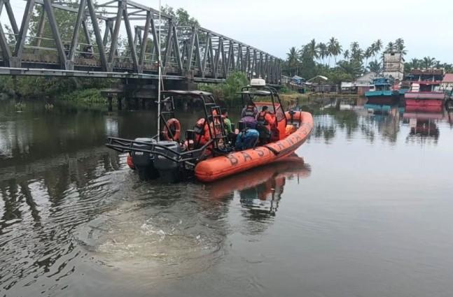 Basarnas Pasaman Kerahkan Tim Cari Kapal Nelayan Hilang Kontak di Perairan Air Bangis