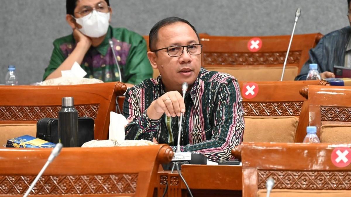 DPR Soroti SMAN 72 dan Hilangnya Panutan Siswa di Sekolah