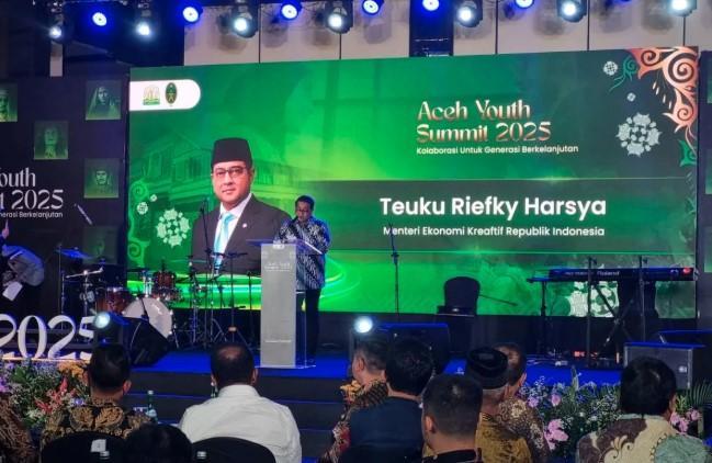Menekraf Soroti Peluang Ekonomi Digital bagi Generasi Muda di Aceh Youth Summit 2025