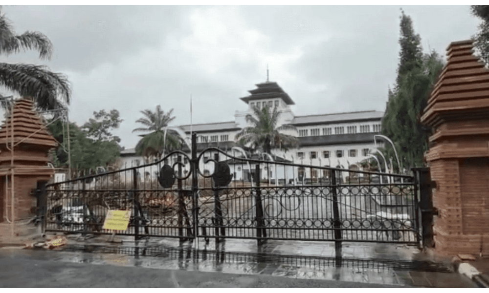 Ahli Cagar Budaya: Gerbang Candi Bentar di Gedung Sate Selaras dengan Gaya Arsitektur Aslinya