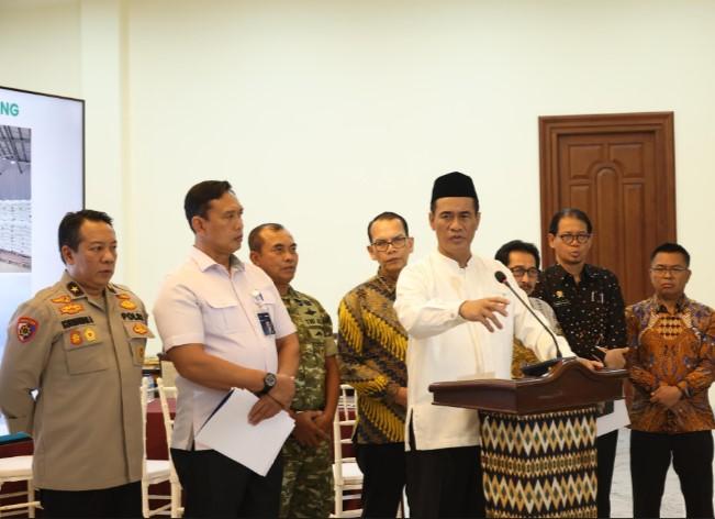 Mentan: Pemerintah Segel Beras Impor Ilegal di Sabang